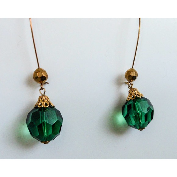 Vintage Green Glass Bead Earrings Gold Tone 3" Drop Dangle Statement Retro - Picture 8 of 8